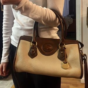 Vintage Iconic Dooney & Bourke Handbag